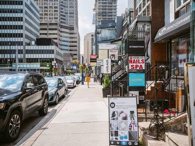 **** Hotel Quickstay - Class In Yorkville Toronto Canada